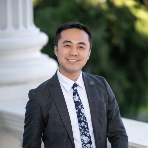 Headshot of Alex Lee